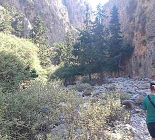Wanderung durch die Imbros Schlucht