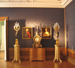 Замок Ойтин.