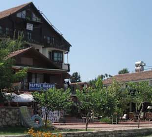 Neptun Market nebenan