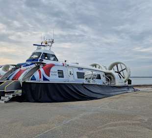 Hovercraft kurz vor der Abfahrt 
