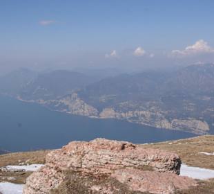 Monte Baldo bei diesiger Sicht