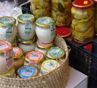 Rundgang über den Wochenmarkt von Tempio Pausania