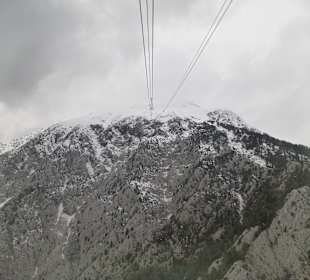 In der Gondel auf dem Berg.