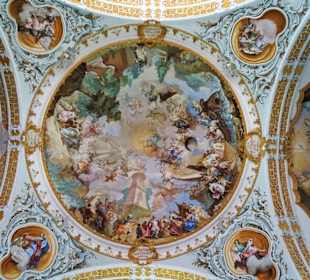 Deckenfesken in der Wallfahrtskirche Marienberg