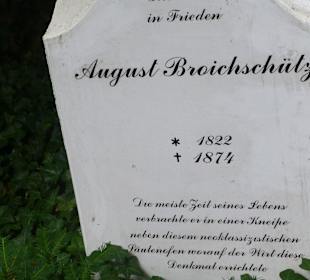 Kneipenwirt setzte ihm ein Denkmal
