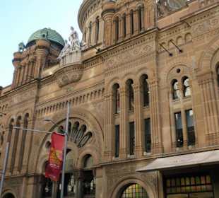 Shopping@Queen Victoria Market