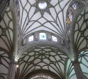 Kathedrale Santa Ane – Innenansicht