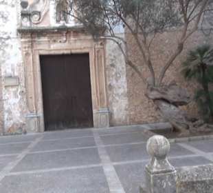 Iglesia De Nuestra Señora Del Roser