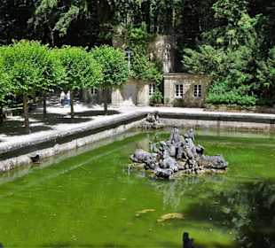 An der Unteren Grotte der Eremitage