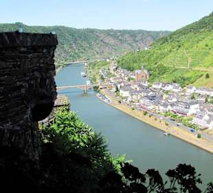Ausblick von der Reichsburg in Richtung Hotel