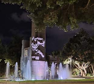 Brunnen in der Mitte vom Park 