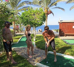 Beachside Crazy Golf