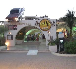 Vor dem Hard Rock Cafe