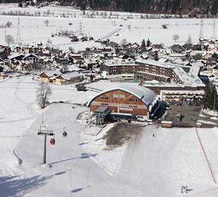 Talstation Millennium Express