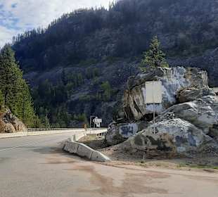 ...hier rechts kann man gefahrlos parken
