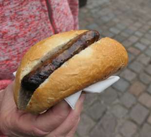 Bratwurstglöcklein: 3 im Weckla