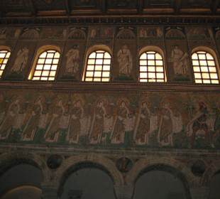 Церковь сан-аполинаре