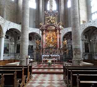Blick in den Chor der Franziskanerkirche