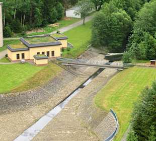 Blick von der Sperrmauer