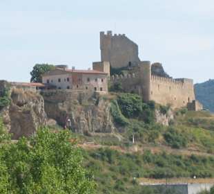 Vista del Catillo de Frias