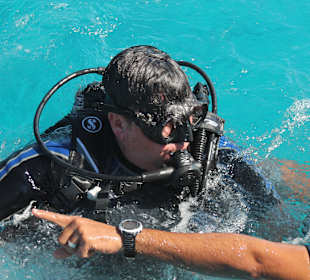 Im Wasser, erste Einweisung