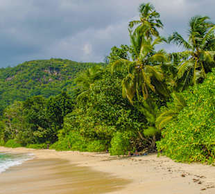 Takamakabeach