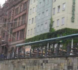 Ufer Schiffbauerdamm