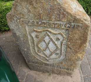 Hinweisstein Golfclub Hohwacht