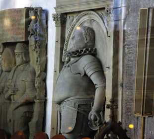 Geschlossener Bereich Altar