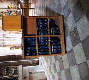 Gebetbücher Rollwagen