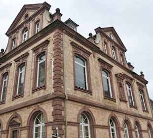 Das Historische Rathaus am Marktplatz von Rastatt
