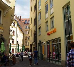 Kleine Gassen zum Hotle hin