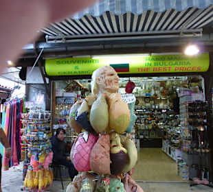 Shopping am Goldstrand