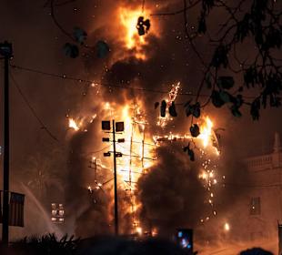 Valencia ardiendo