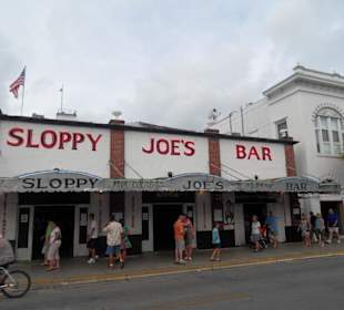 Sloppy Joes Bar