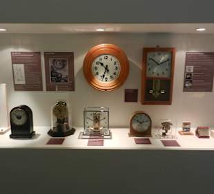 Auto- und Uhrenmuseum - Uhrenkollektion_2