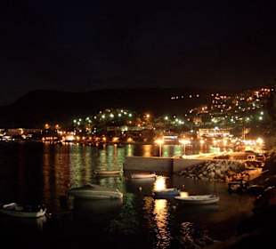 Rabac bei Nacht