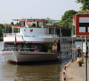 Schiffsverkehr auf dem Mittellandkanal
