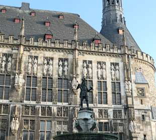 Das Rathaus von Aachen