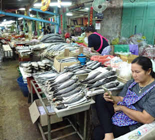 Auf dem Markt von Mahachai