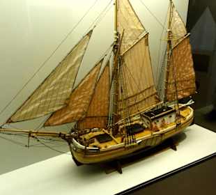 Schiffsmodell im Museum