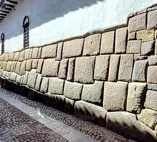 San Blas-The Artists District