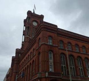Rotes Rathaus: Sitz des Bürgermeisters und Senats