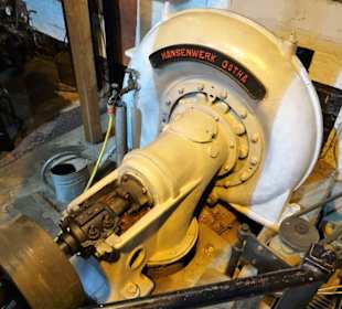 Rundgang durch die Hallen der Gesenkschmiede