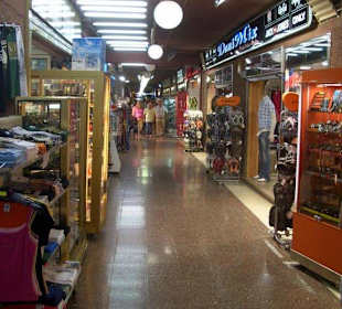 Shopping Center Jumbo