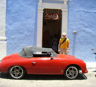 Schönes Auto und toller Typ in Campeche