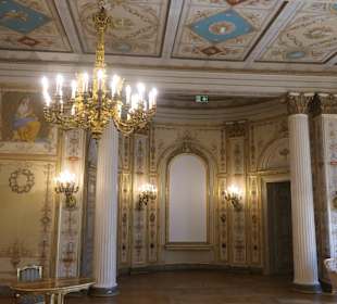 Führung durch den Hessischen Landtag