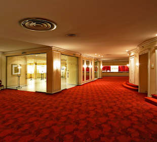 Foyer des Theater, Foto Thomas Grünholz 