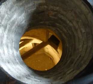 Das 9 Meter tiefe Burgverlies