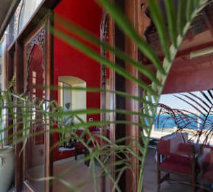 Granada Restaurant & pub